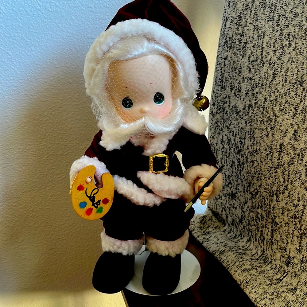 Precious Moments doll, Sammy Claus, this is limited to one year production.